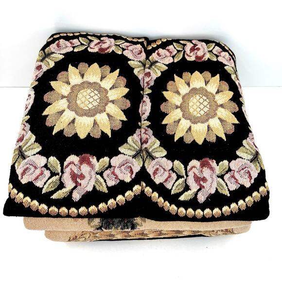 NWOT Vintage tapestry floral bed cover and 2 pillow cases set - Picture 4 of 13